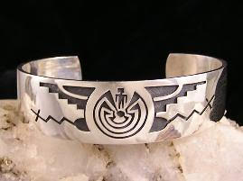 man-in-the-maze-silver-bracelet-large.jpg